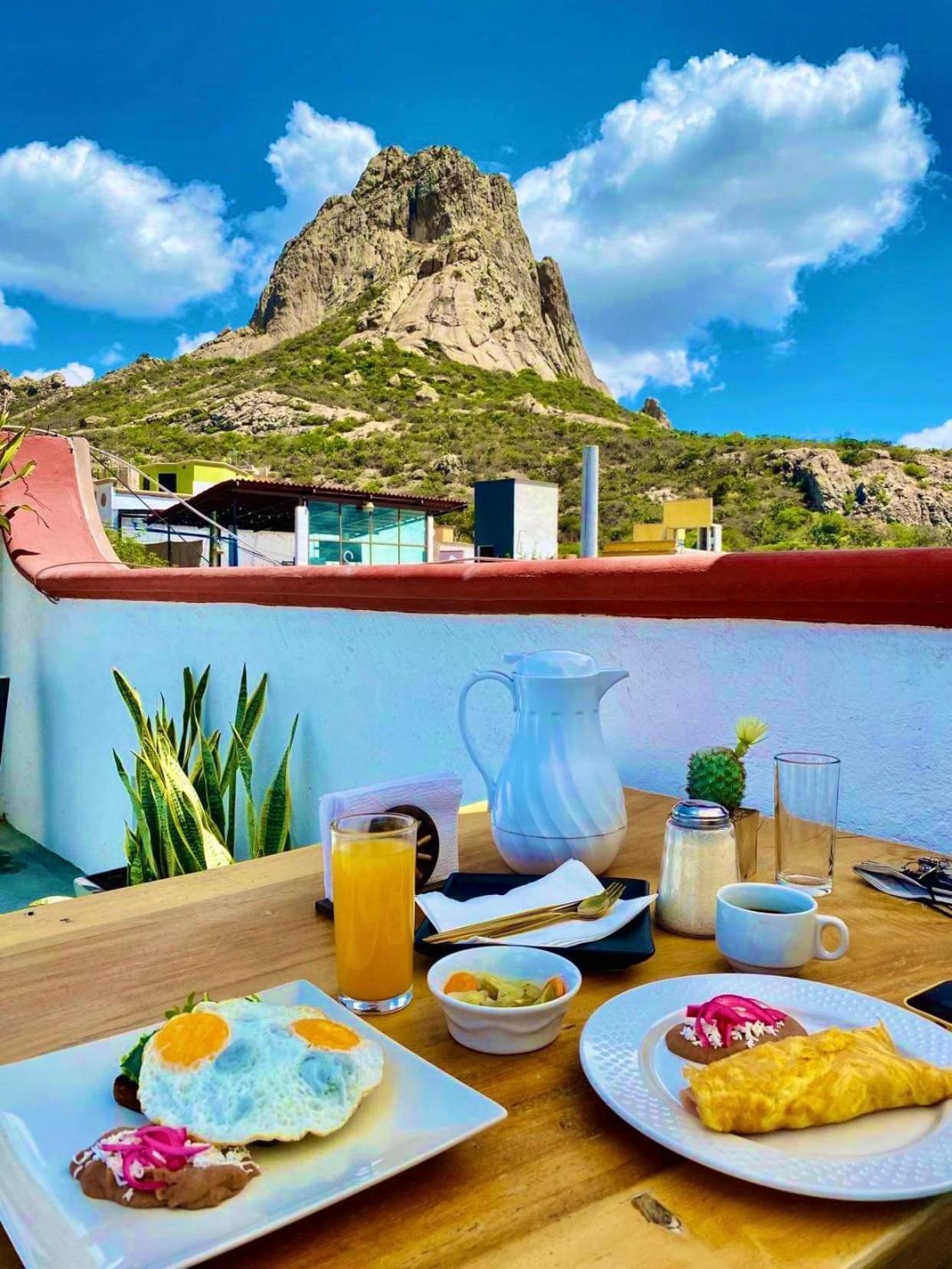 Hotel Hacienda Real 贝纳尔 外观 照片
