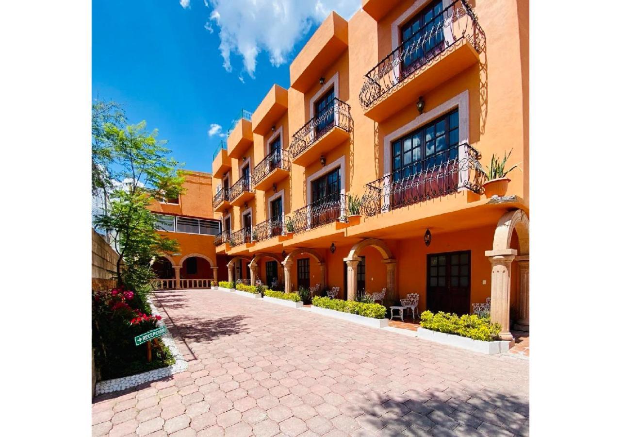 Hotel Hacienda Real 贝纳尔 外观 照片
