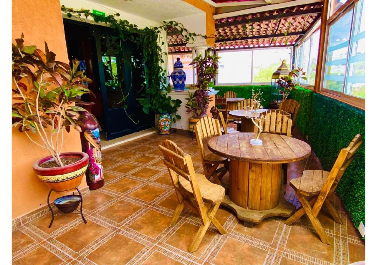 Hotel Hacienda Real 贝纳尔 外观 照片