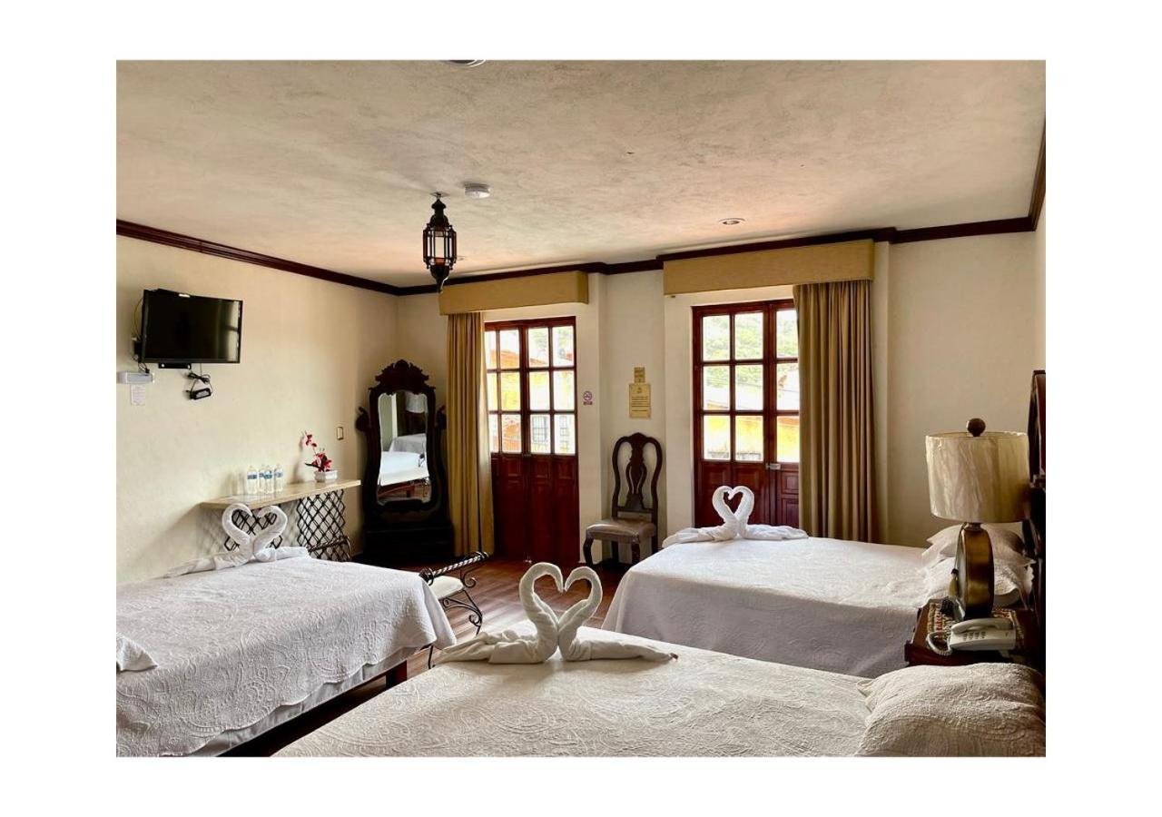 Hotel Hacienda Real 贝纳尔 外观 照片