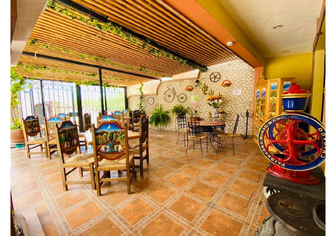 Hotel Hacienda Real 贝纳尔 外观 照片